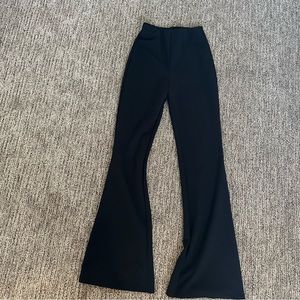 🦋 H&M high waisted black flare pants size xs